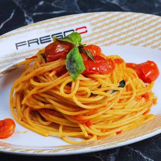 Spaghetti al pomodoro fresco
