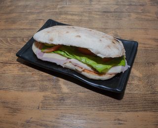 Sendvič sa sudžukom