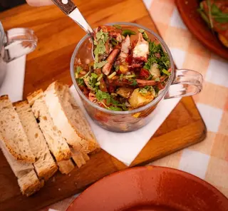 Salada de Polvo