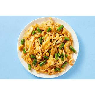 Stir-Fried Noodles With Cashews