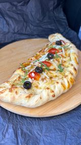 Calzone - Large