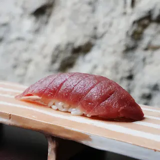 Niguiri de atún 