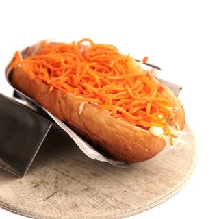 Хот дог булка з мясом