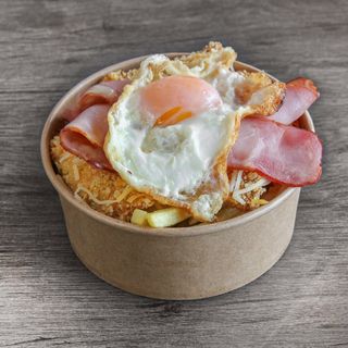 Bowl de frango com ovo Estrelado