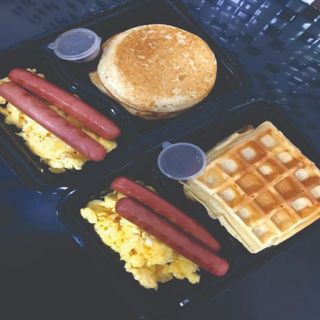 Double combo (pancakes and waffles