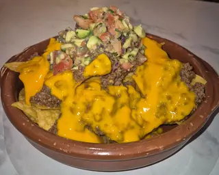 NACHOS CASEROS 