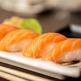Box nigiri salmone 10 pezzi
