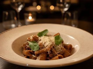 Паста з яловичиною та грибами