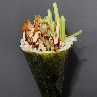 temaki de pato (1 pza.)
