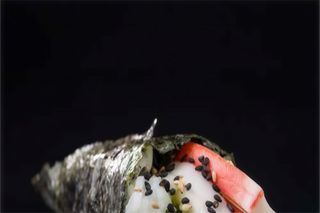 TM5. Temaki California