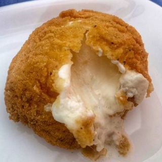 Burrata fritta mortadella 