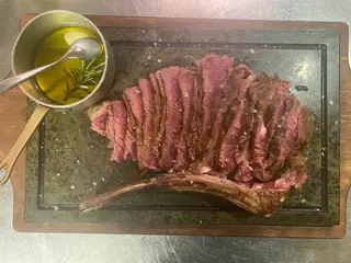 Tomahawk 1 kg