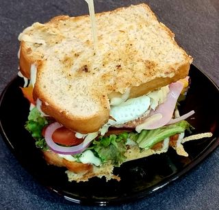 Sándwich Americano A La Plancha