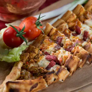 Karışık pide