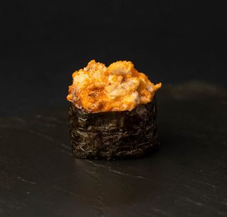 Гункан з вугрем (30г)