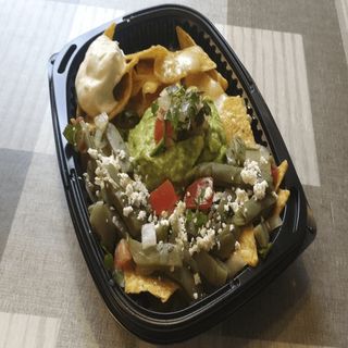 Nachos con nopales