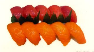 B3.Nigiri De Salmón (10U.) Y Atún