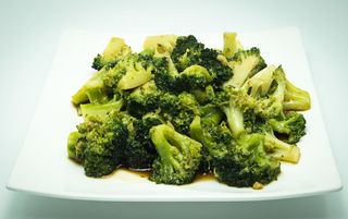 Broccoli in sos de stridie