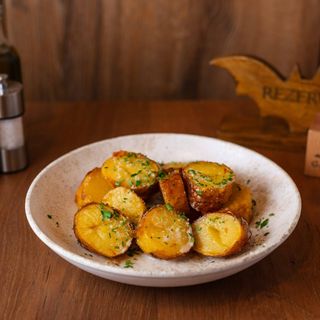 CARTOFI RĂSCOPȚI cu USTUROI 