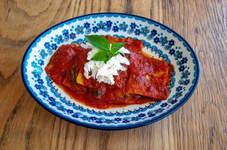 CAPPELLACCI BURRATA POMODORO