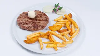 Pljeskavica na kajmaku 350g