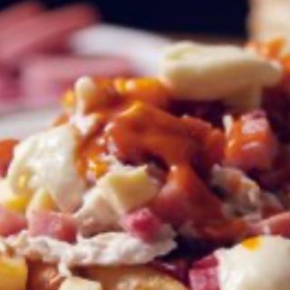 Papas locas con jamón y queso