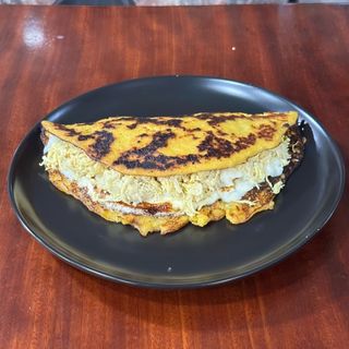 Cachapa de Pollo Desmechado