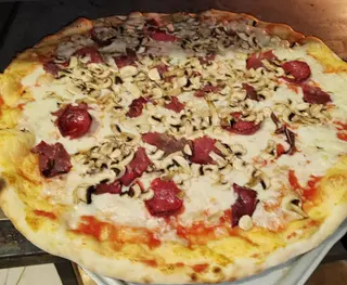 Pizza Capricciosa