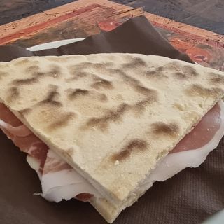 Crescia prosciutto di Norcia