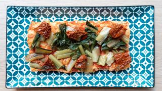 Cicoria e pomodori secchi