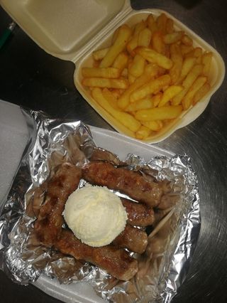 2.KOMBO Ćevapi sa kajmakom