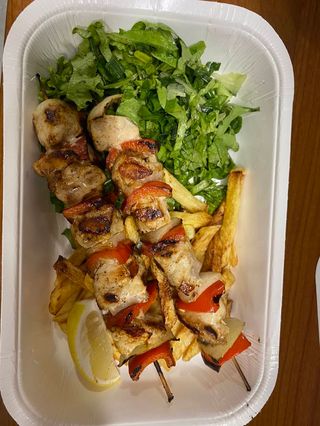 Пилешки шишчета с гарнитура 