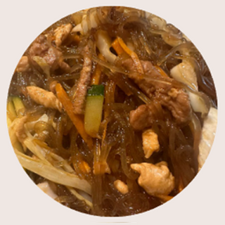 Fideos de Patatas Salteadas con Tres Delicias