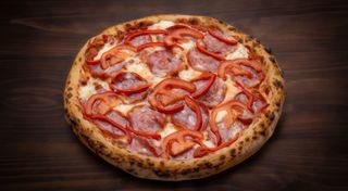 Піца салямі Наполі з Чеддером (32см)