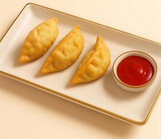 N13.Gyozas de ternera BBQ (6 uds.)