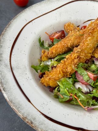Salata crispy de pui/gratar - optional ou