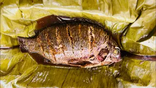 Plain Luwombo (Fish / Beef in G-nuts)