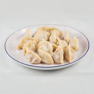 28.  Dumplings beef 水饺
