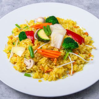 Ryż smażony z warzywami