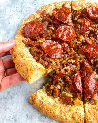 Pizza Carnivore