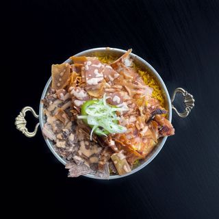 فتة شاورما لحم 