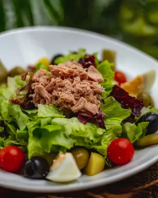 Tuna salata