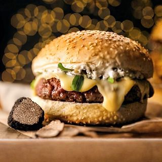 Hamburger Salsa Tartuffe