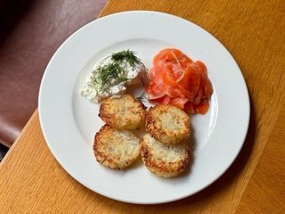 Деруни з лососем (245g)