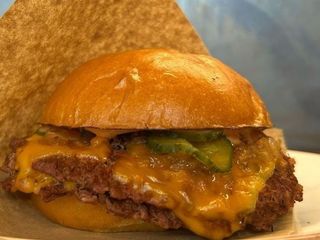 ЧІЗбургер яловичий (280g)