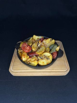 Пательня з мисливськими (280г)