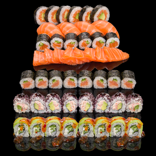 Комбо Сет сьомга (26 бр-525 гр) + Сет макс микс (24 бр-565 гр)