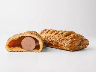 Сосиска в тісті (120g)