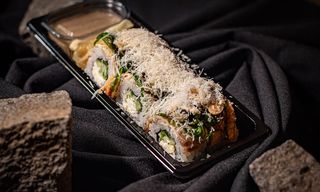Roll with eel and truffle sauce