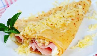 Crêpes au dinde fumée et fromage